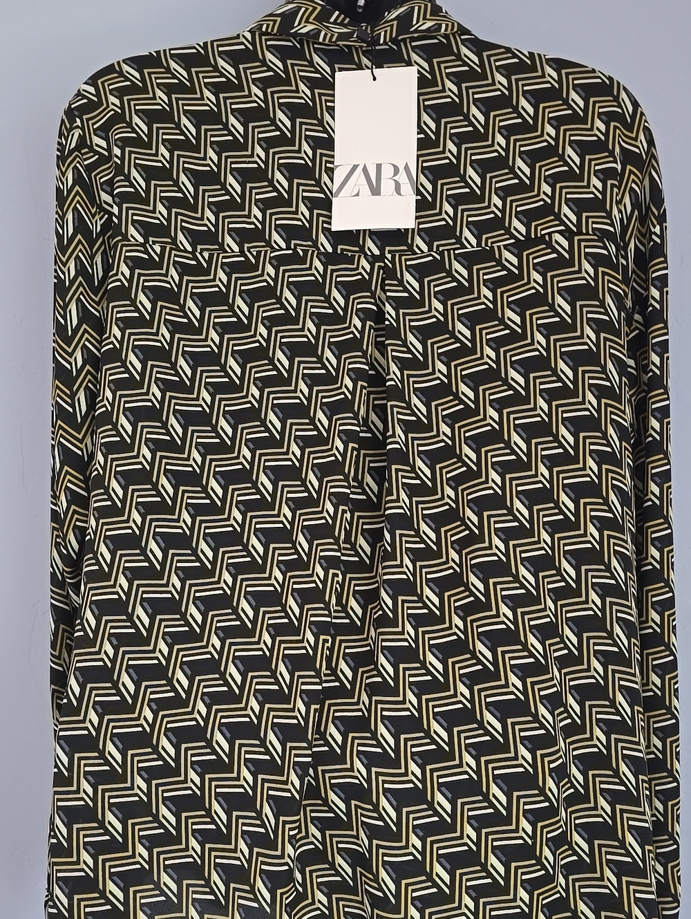 Zara Geometric Print Blouse XL NWT Black Green Gold     #Z - Picture 5 of 13